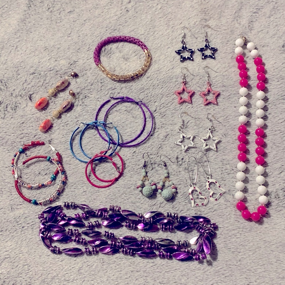 Jewelry lot
